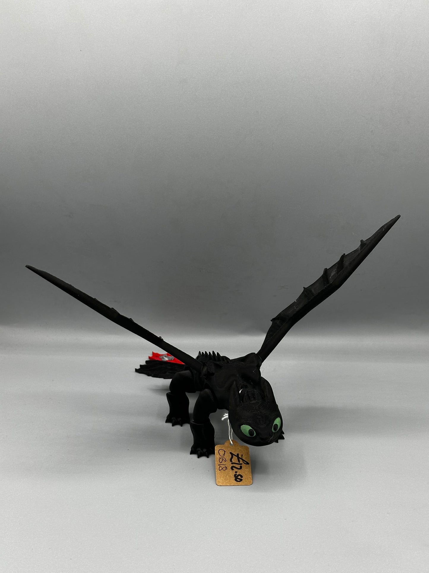 Toothless articulating toy