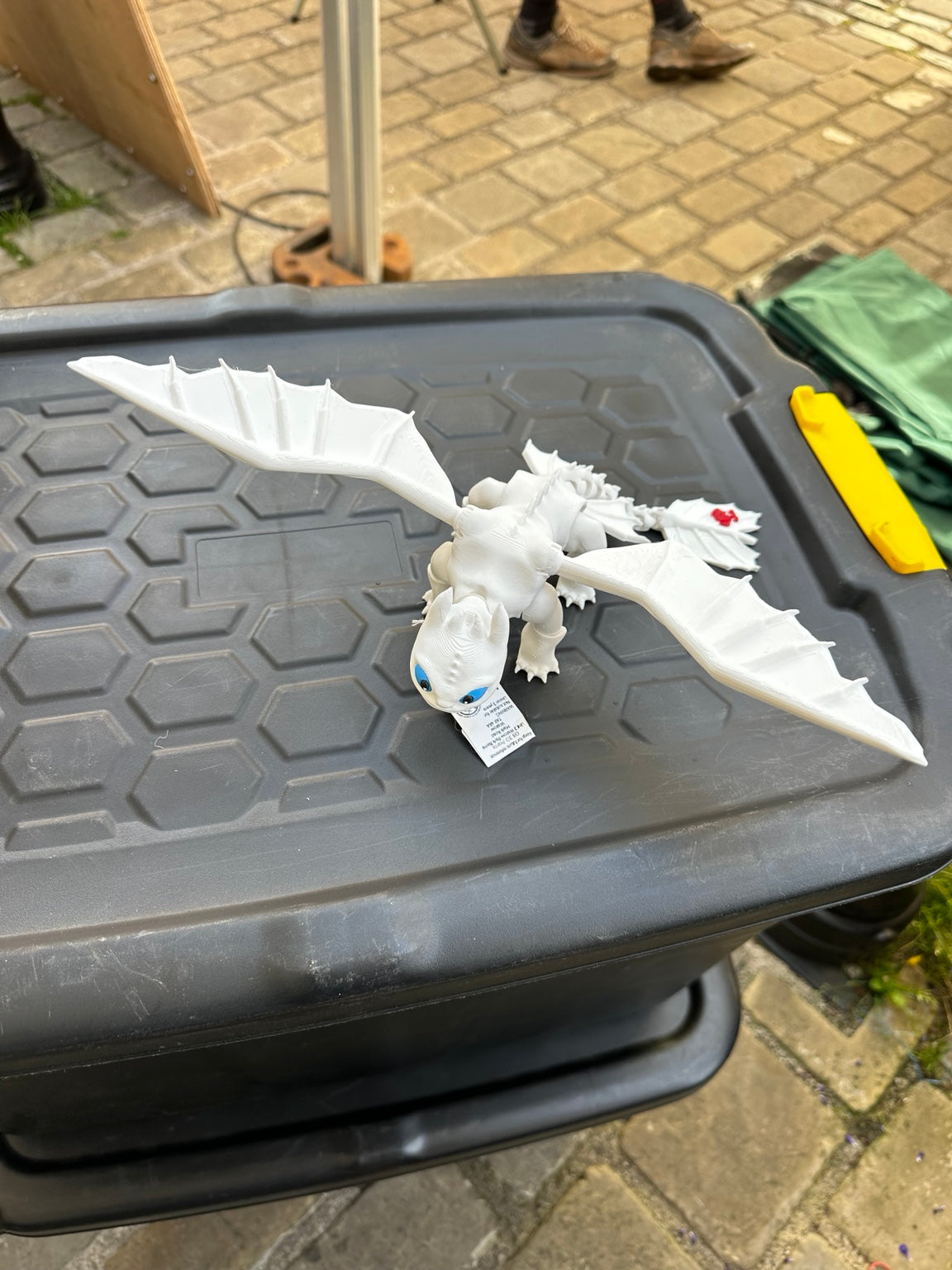 Day Shadow articulated dragon front view