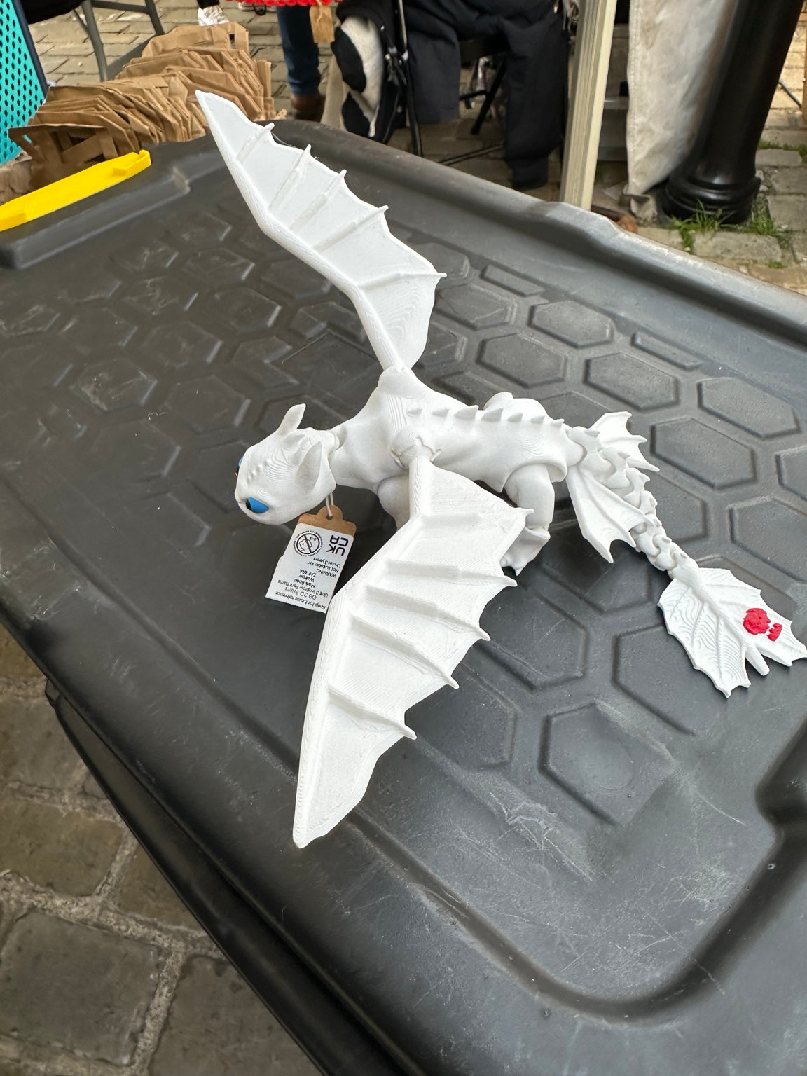 Day Shadow articulated dragon side view