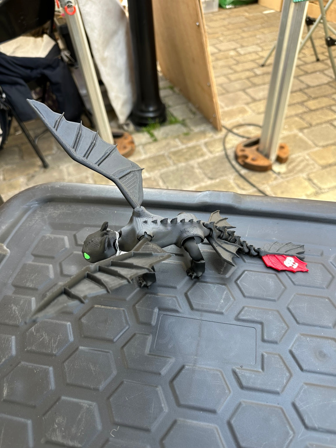 Night Shadow articulated dragon side view